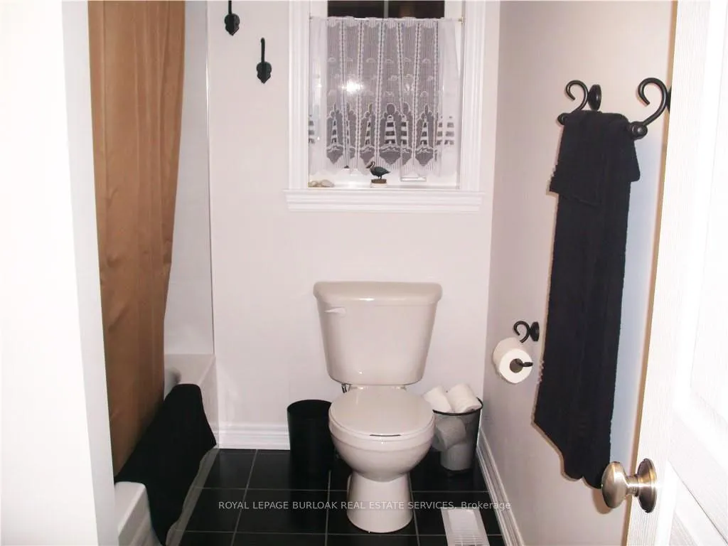 Photo 17 of Unit 29, 337 Beach Boulevard, Hamilton, Hamilton Beach — HOMEH