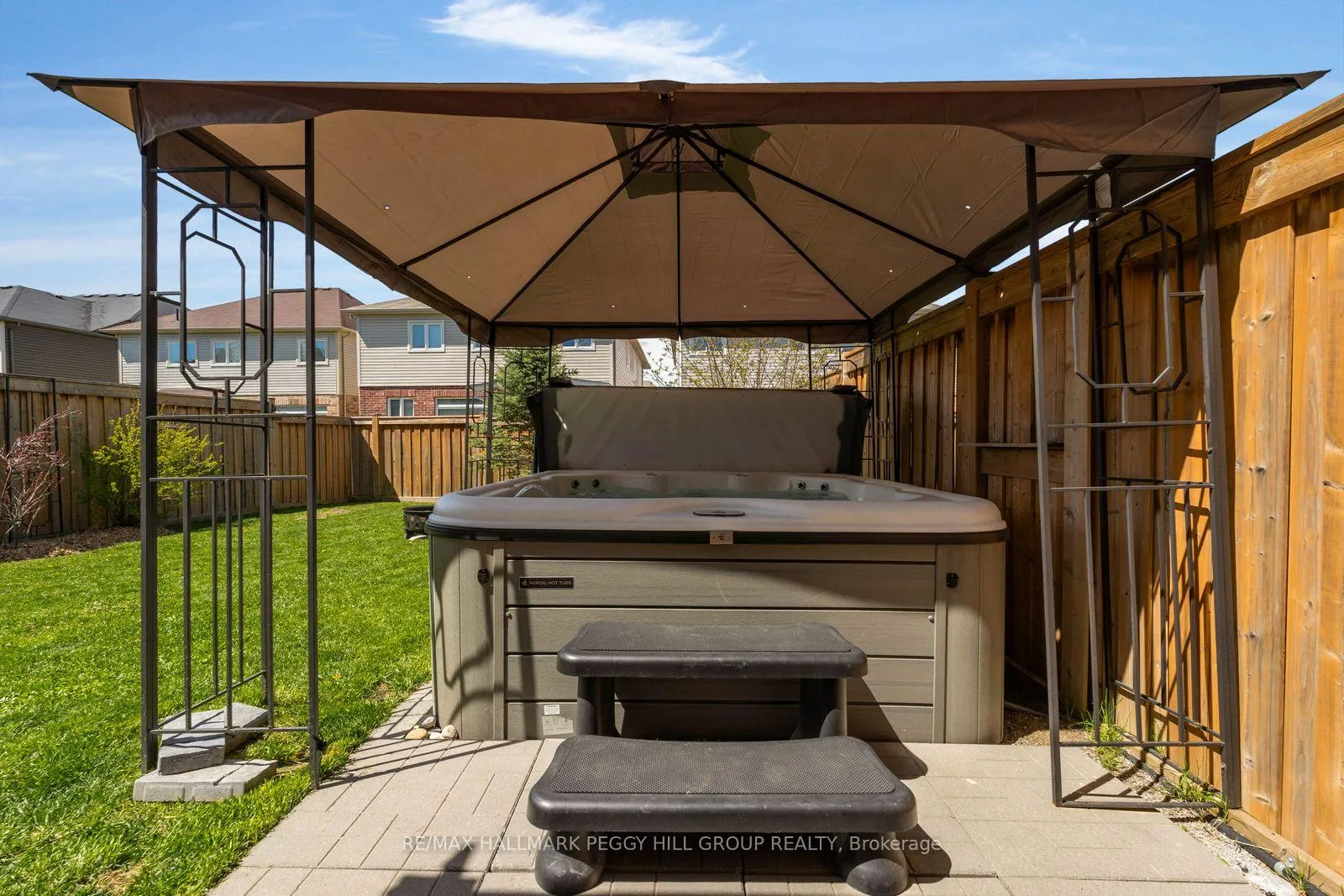 Photo 14 of 171 Wagner Crescent, Essa, Angus — HOMEH