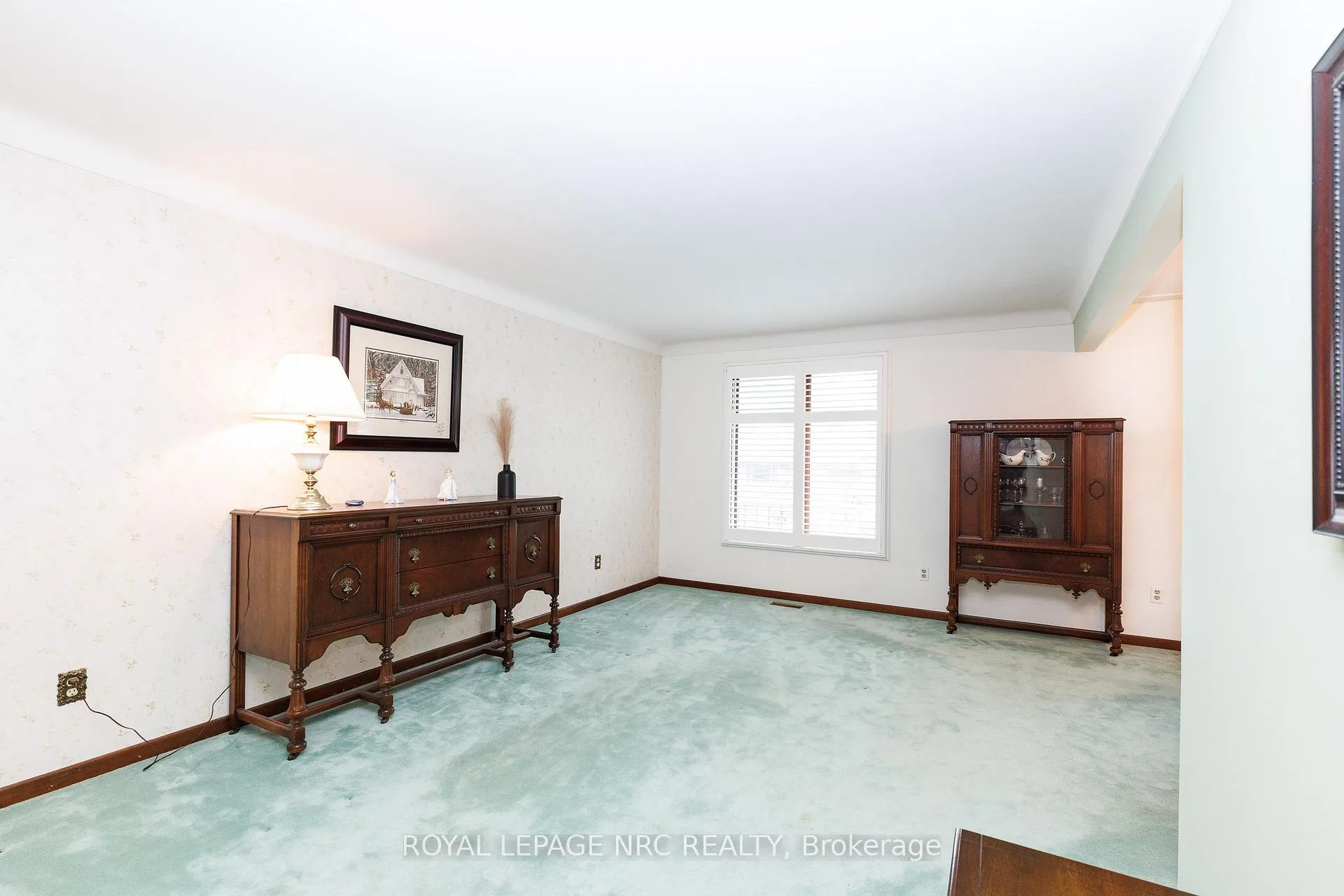 Photo 11 of 74 Shoreline Drive, St. Catharines, Lakeshore — HOMEH