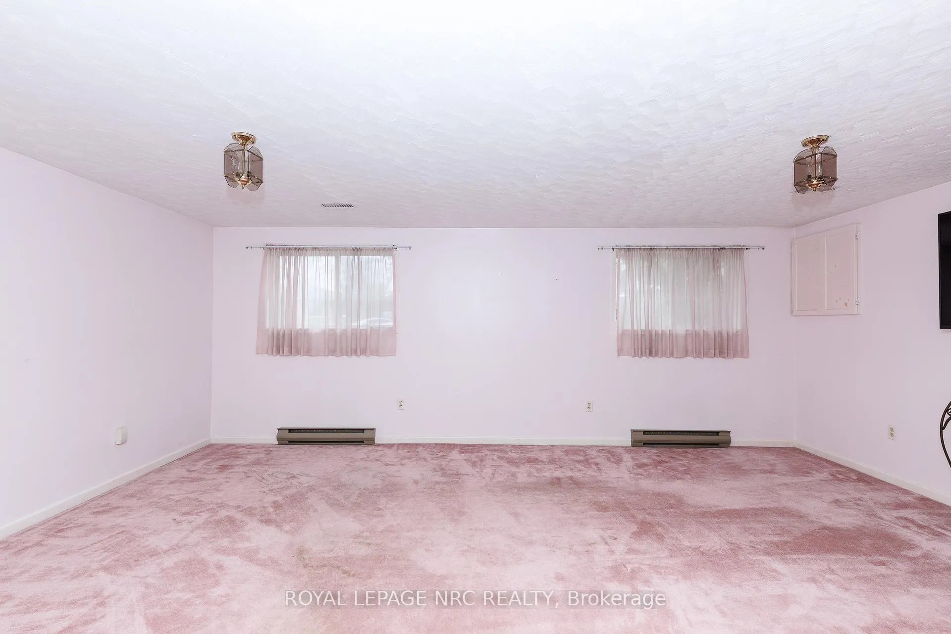 Photo 22 of 74 Shoreline Drive, St. Catharines, Lakeshore — HOMEH