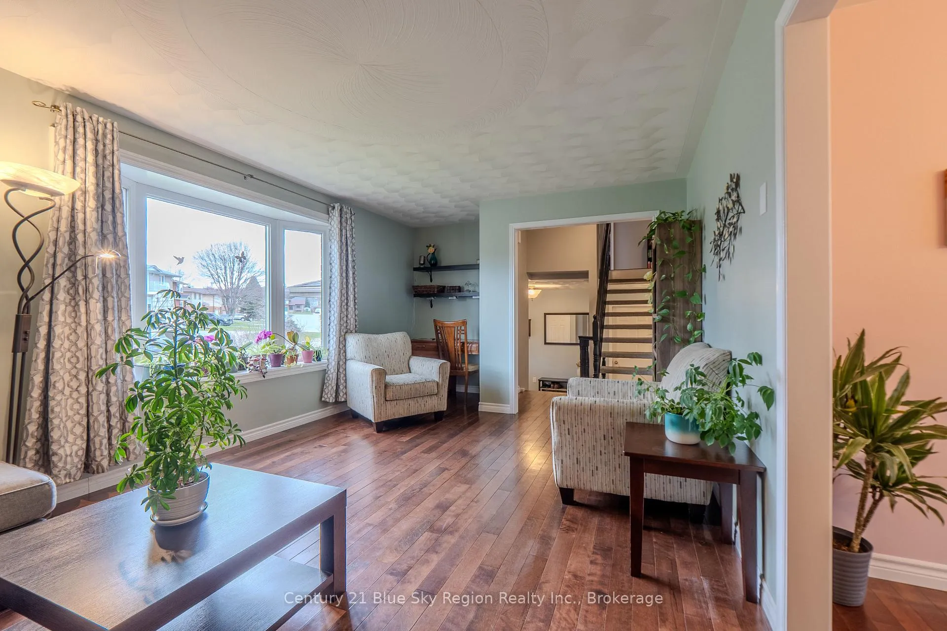 Photo 6 of 66 Veronica Drive, North Bay, Birchaven — HOMEH