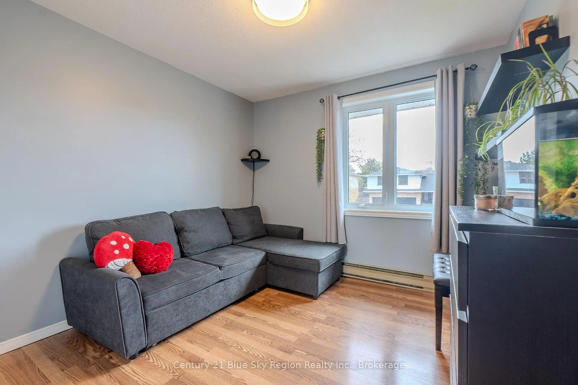 Photo 17 of 66 Veronica Drive, North Bay, Birchaven — HOMEH