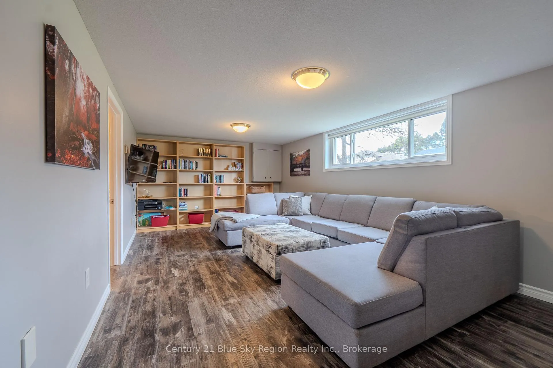 Photo 23 of 66 Veronica Drive, North Bay, Birchaven — HOMEH