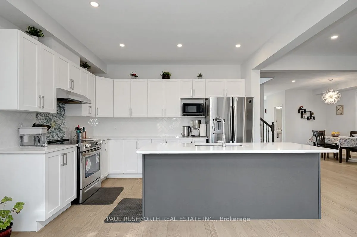 Photo 10 of 630 Hamsa Street, Ottawa, Barrhaven - Heritage Park — HOMEH