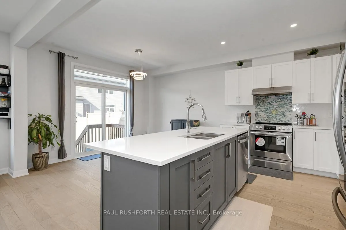 Photo 11 of 630 Hamsa Street, Ottawa, Barrhaven - Heritage Park — HOMEH