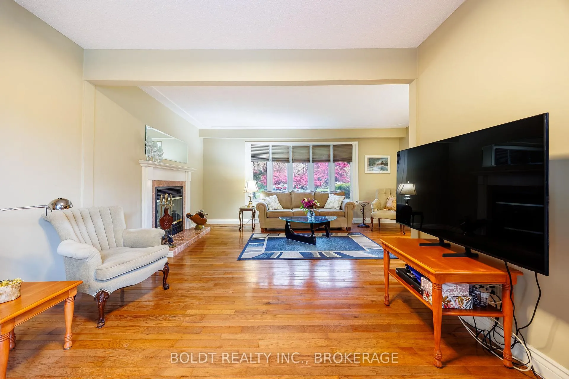 Photo 9 of 7 Halene Court, St. Catharines, Lakeshore — HOMEH