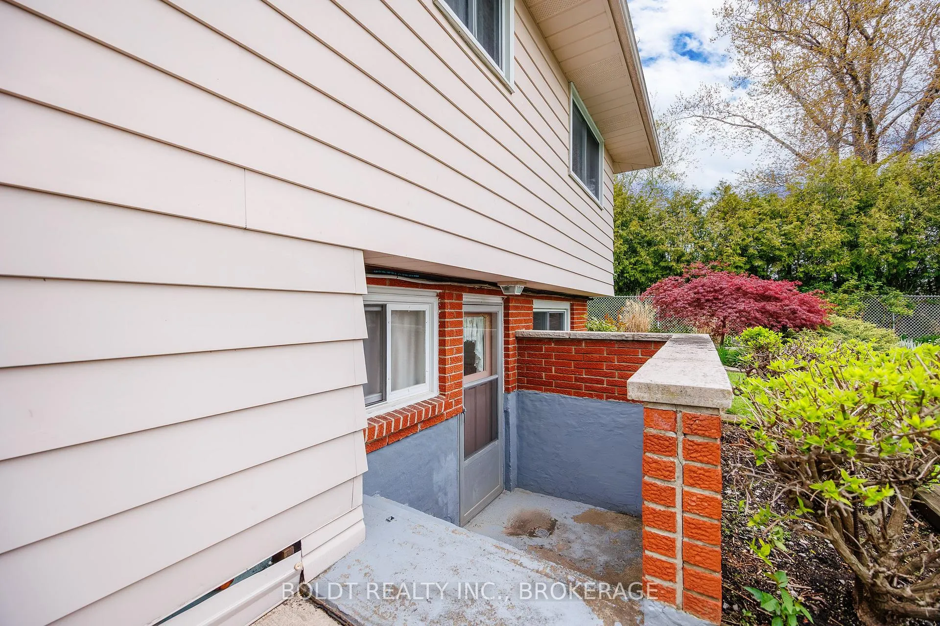 Photo 24 of 7 Halene Court, St. Catharines, Lakeshore — HOMEH