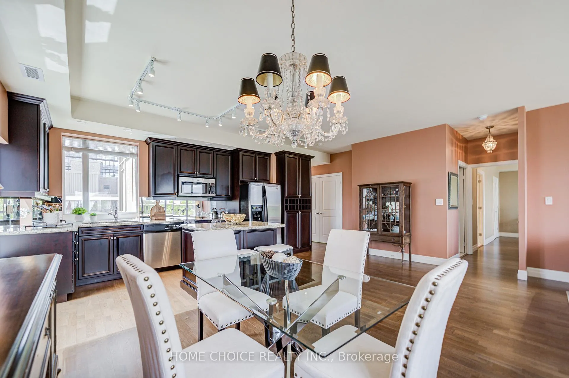 Photo 21 of Unit 623, 900 Mount Pleasant Road, Toronto, Mount Pleasant West — HOMEH