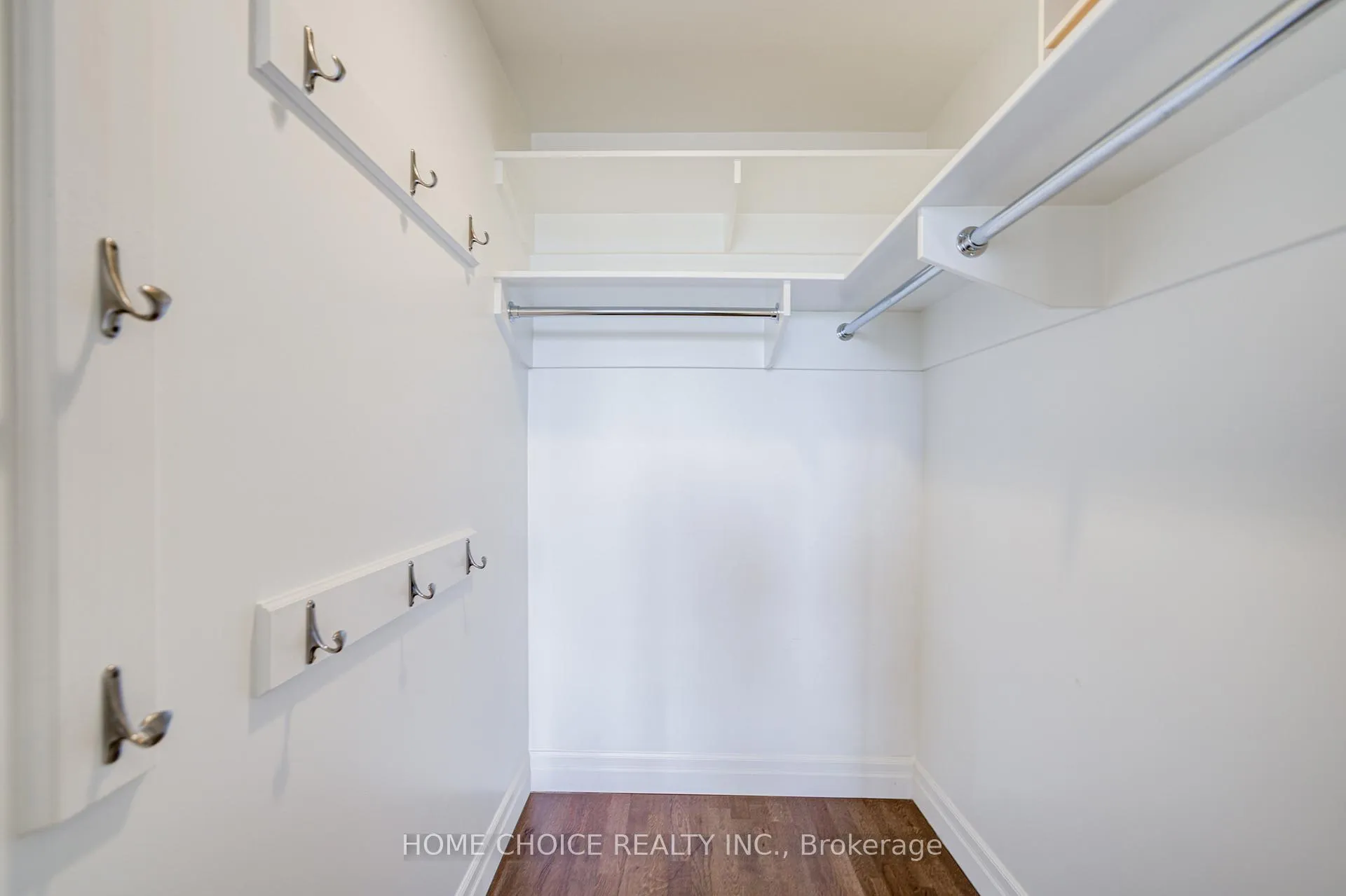 Photo 33 of Unit 623, 900 Mount Pleasant Road, Toronto, Mount Pleasant West — HOMEH