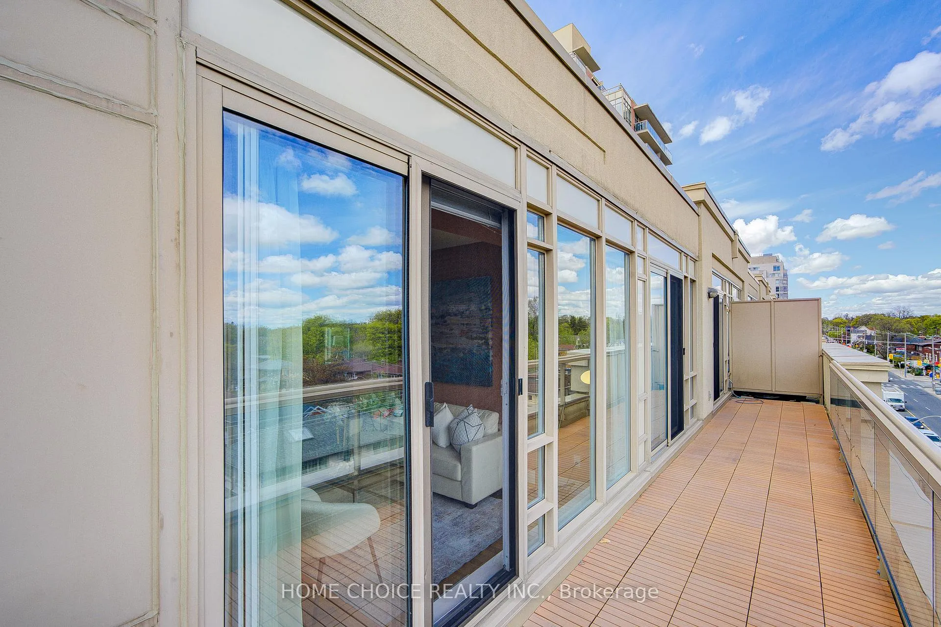 Photo 38 of Unit 623, 900 Mount Pleasant Road, Toronto, Mount Pleasant West — HOMEH
