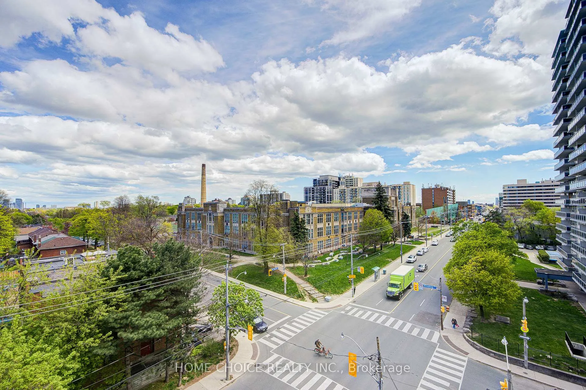 Photo 41 of Unit 623, 900 Mount Pleasant Road, Toronto, Mount Pleasant West — HOMEH