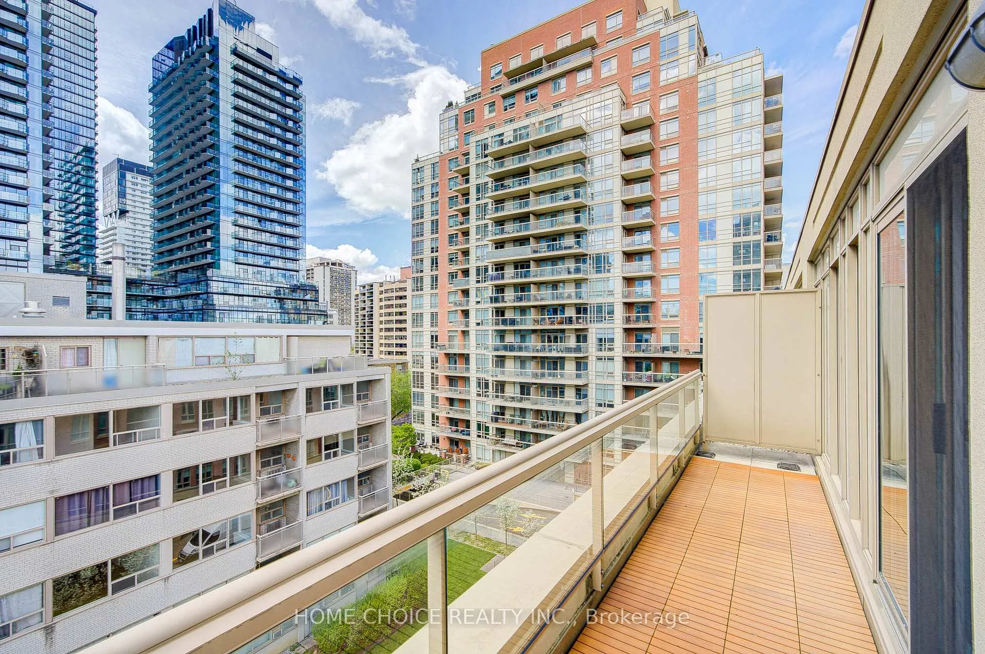 Photo 42 of Unit 623, 900 Mount Pleasant Road, Toronto, Mount Pleasant West — HOMEH