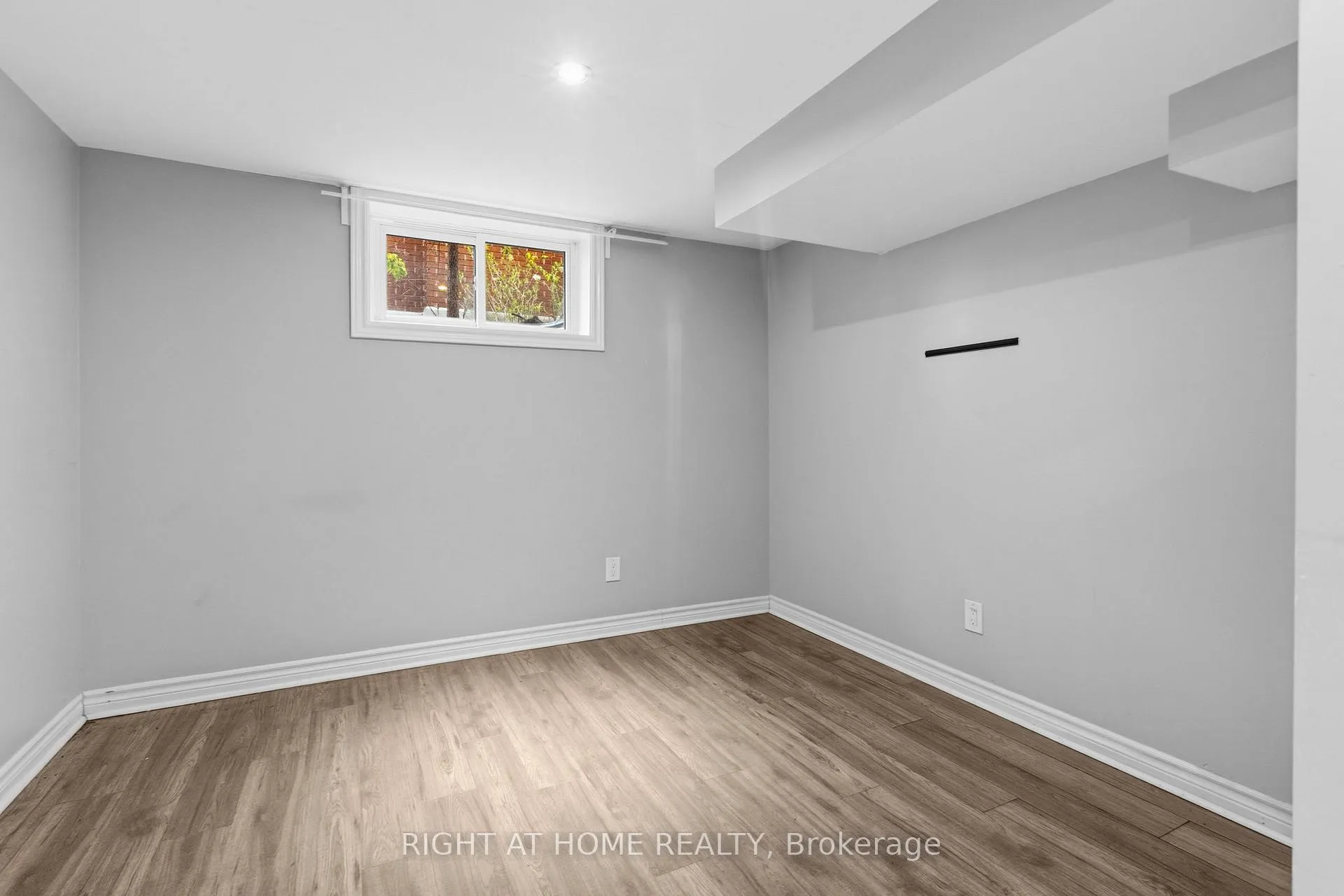 Photo 41 of 1808 Gilbert Avenue, Ottawa, Bel Air Heights — HOMEH