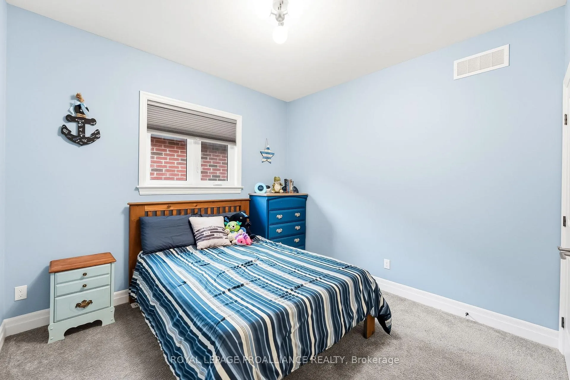 Photo 22 of 82 Essex Drive, Belleville, Thurlow Ward — HOMEH