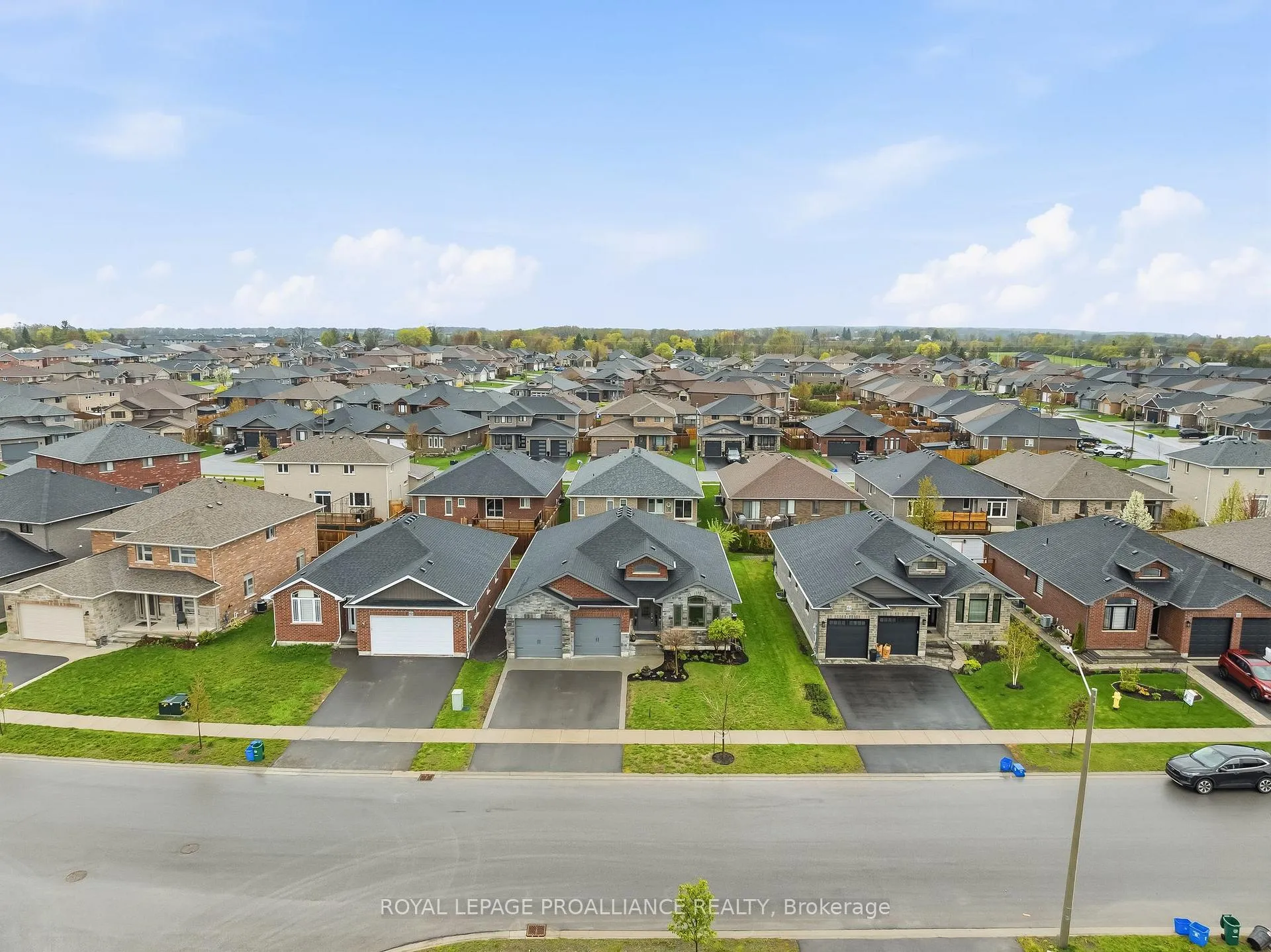 Photo 49 of 82 Essex Drive, Belleville, Thurlow Ward — HOMEH