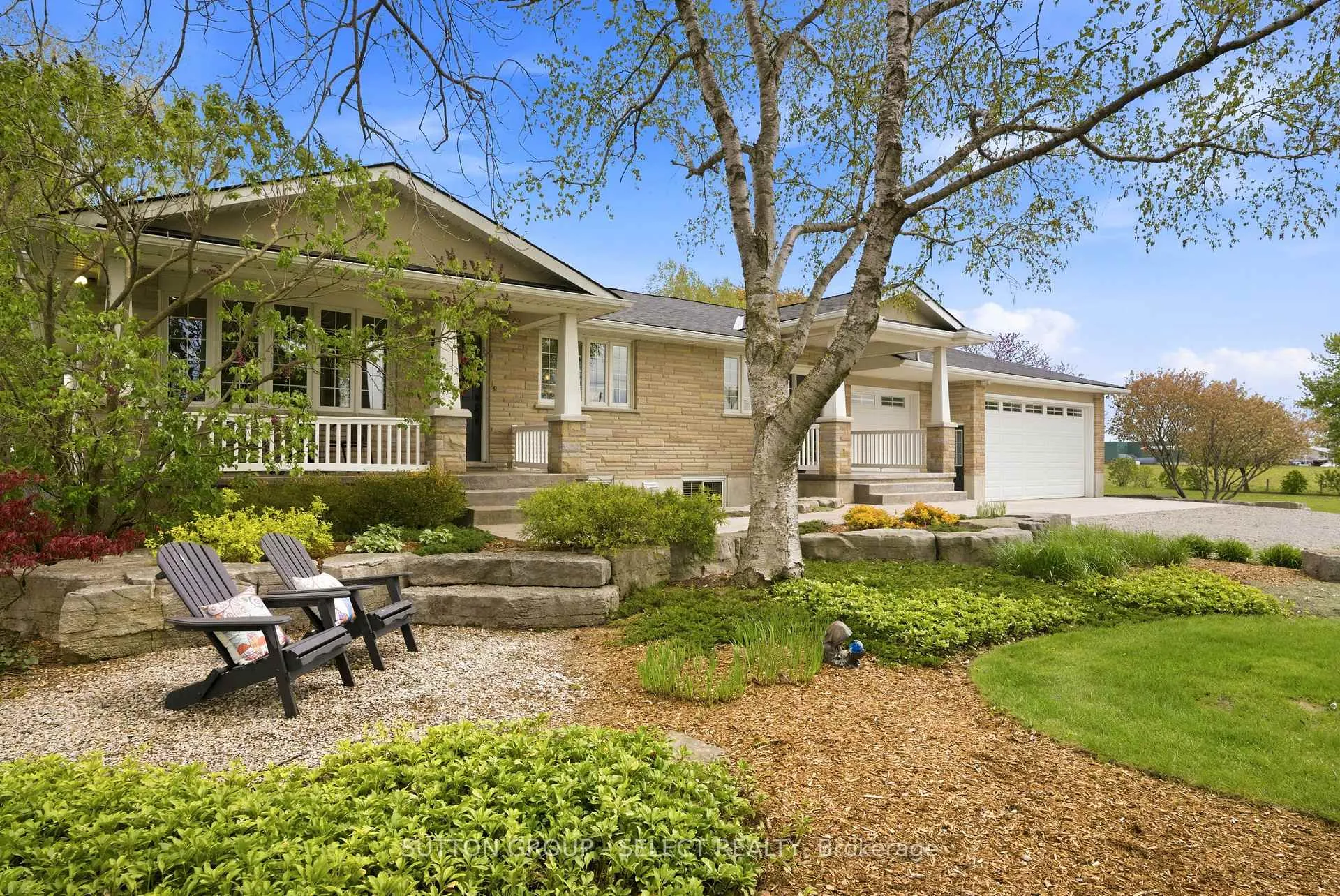 Photo 2 of 71294 London Road, South Huron, Exeter — HOMEH
