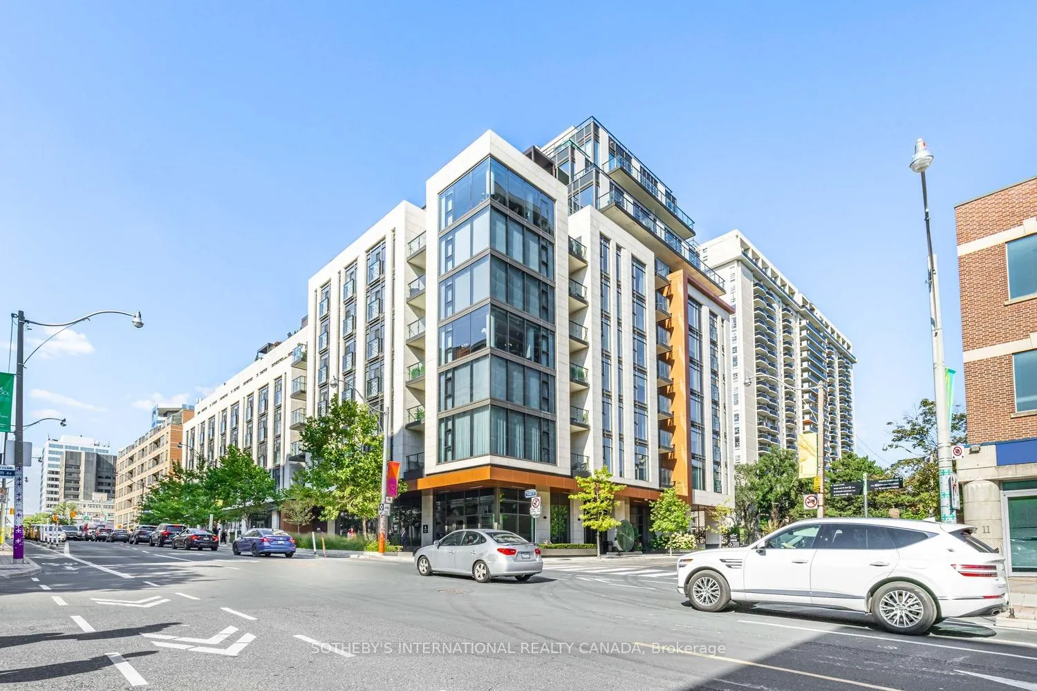 Photo 1 of Unit 402, 6 Jackes Avenue, Toronto, Rosedale-Moore Park — HOMEH