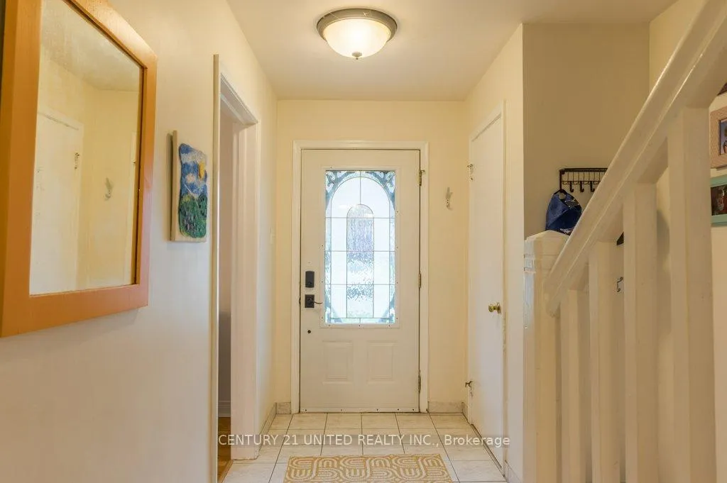 Photo 6 of 302 Mason Avenue, Peterborough, Northcrest Ward 5 — HOMEH