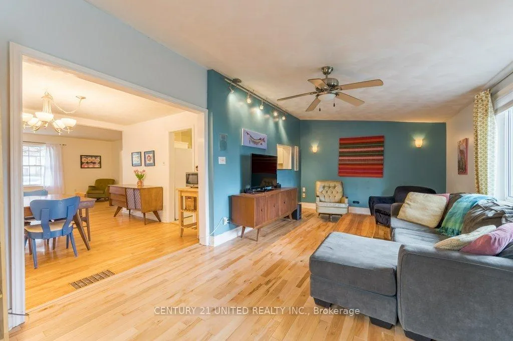 Photo 8 of 302 Mason Avenue, Peterborough, Northcrest Ward 5 — HOMEH