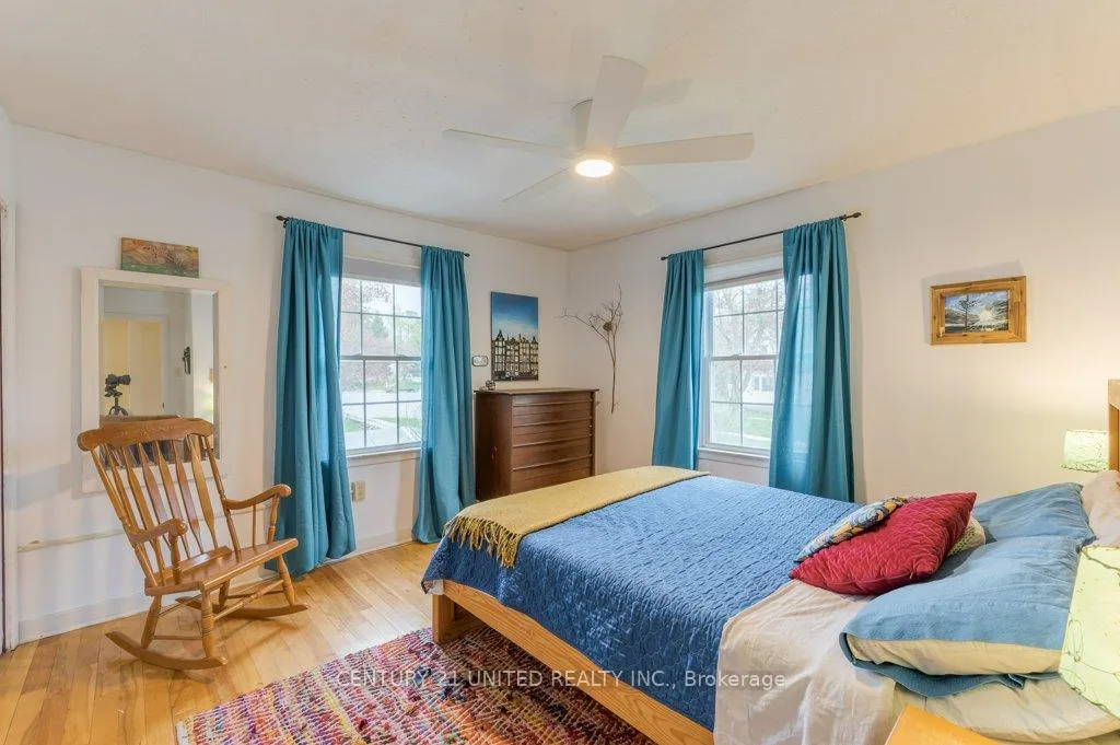 Photo 23 of 302 Mason Avenue, Peterborough, Northcrest Ward 5 — HOMEH