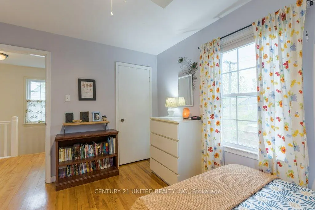 Photo 27 of 302 Mason Avenue, Peterborough, Northcrest Ward 5 — HOMEH