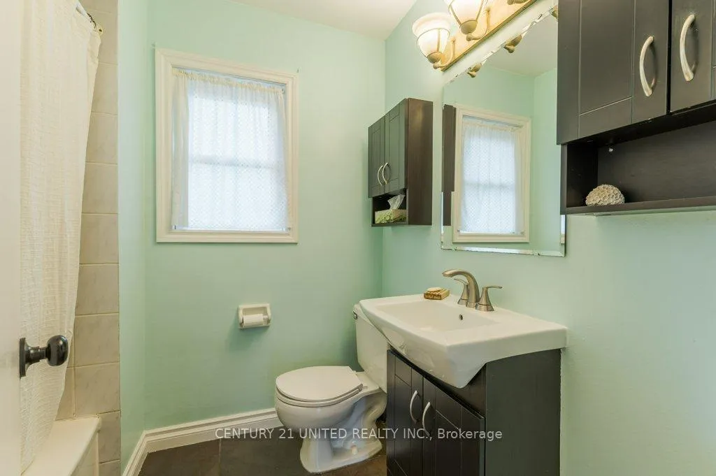 Photo 28 of 302 Mason Avenue, Peterborough, Northcrest Ward 5 — HOMEH