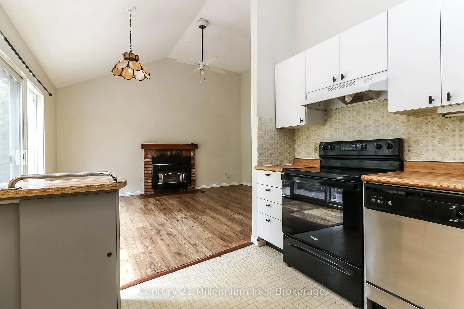 Photo 7 of Unit 538, 22 Dawson Drive, Collingwood — HOMEH