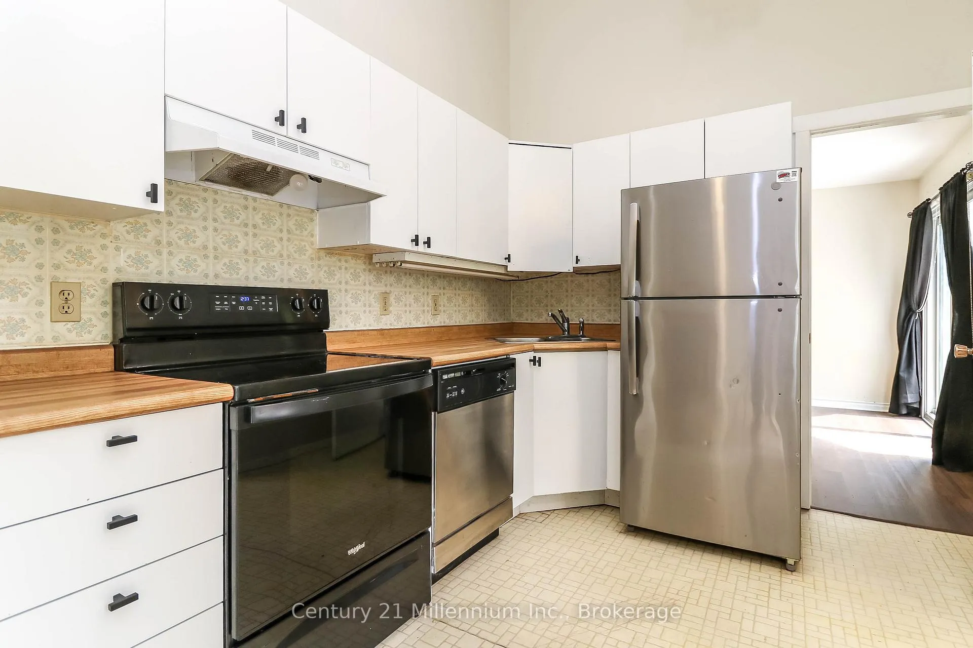 Photo 10 of Unit 538, 22 Dawson Drive, Collingwood — HOMEH