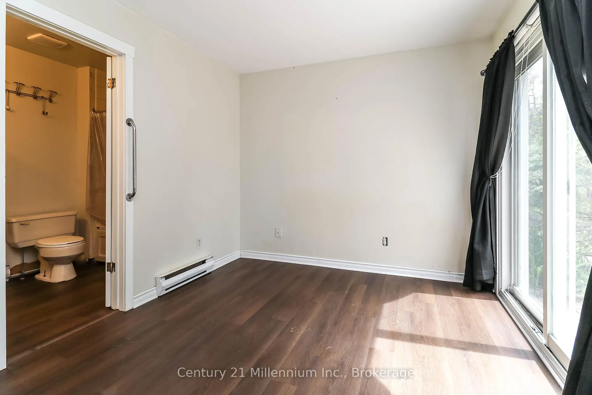 Photo 14 of Unit 538, 22 Dawson Drive, Collingwood — HOMEH