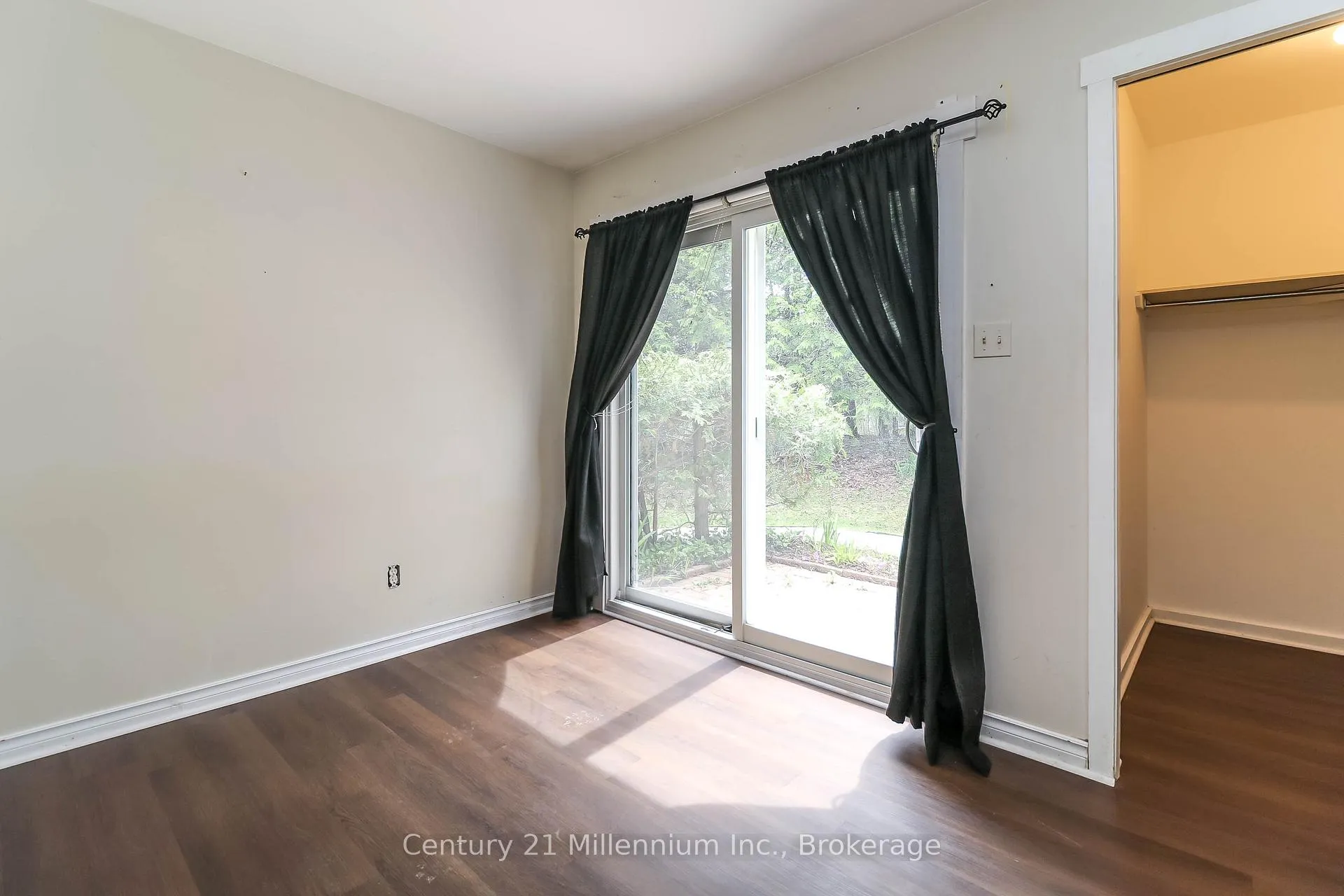 Photo 16 of Unit 538, 22 Dawson Drive, Collingwood — HOMEH