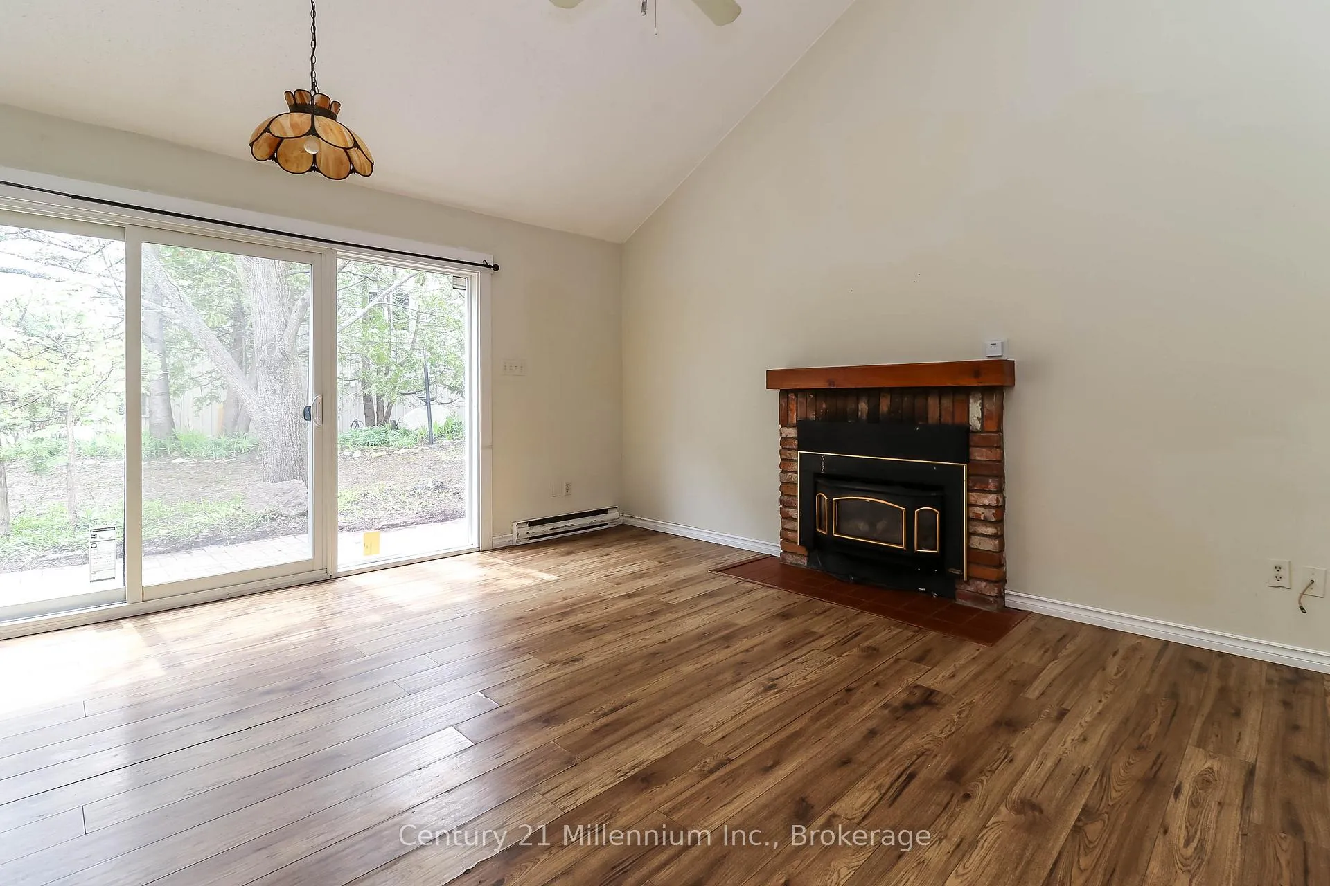 Photo 20 of Unit 538, 22 Dawson Drive, Collingwood — HOMEH