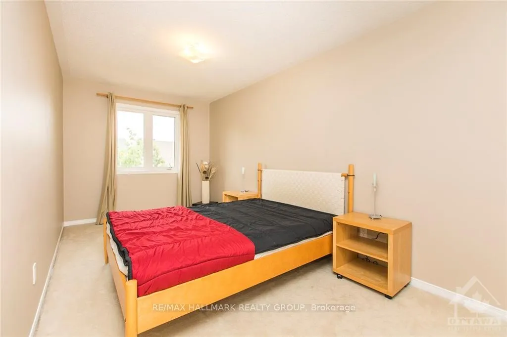 Photo 16 of 124 Tall Oak Private, Ottawa, Riverview Park — HOMEH