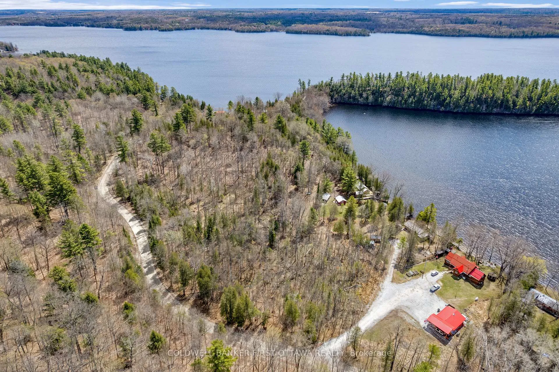 Photo 3 of 621 North Shore Rd, Lanark Highlands, Lanark Highlands (Dalhousie) Twp — HOMEH