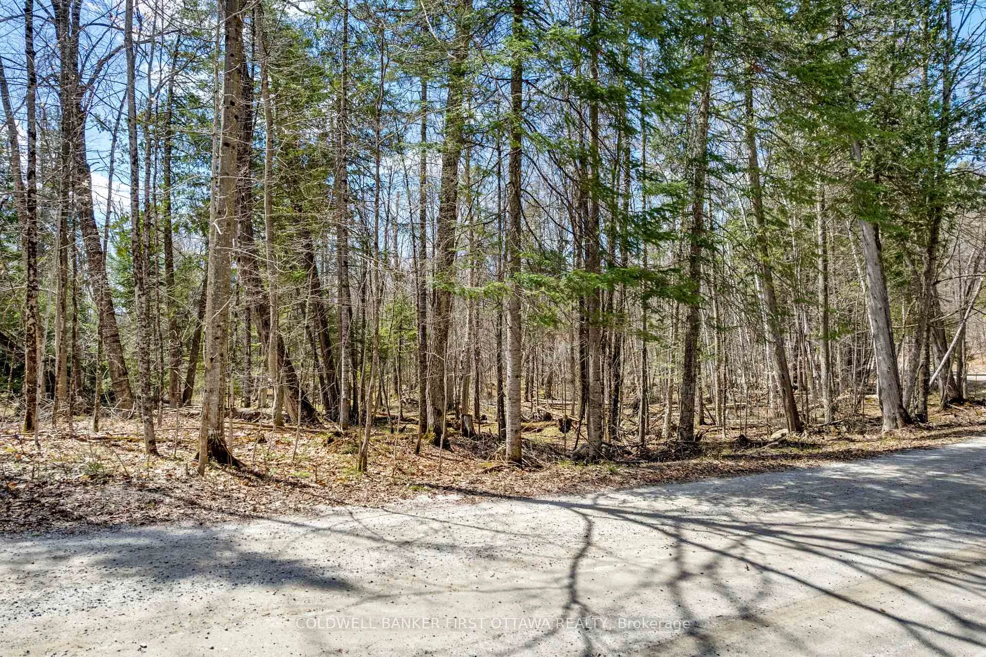 Photo 26 of 621 North Shore Rd, Lanark Highlands, Lanark Highlands (Dalhousie) Twp — HOMEH