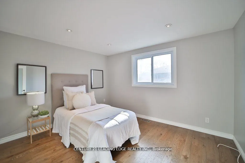 Photo 26 of 3 Crombie Place, Halton Hills, Georgetown — HOMEH