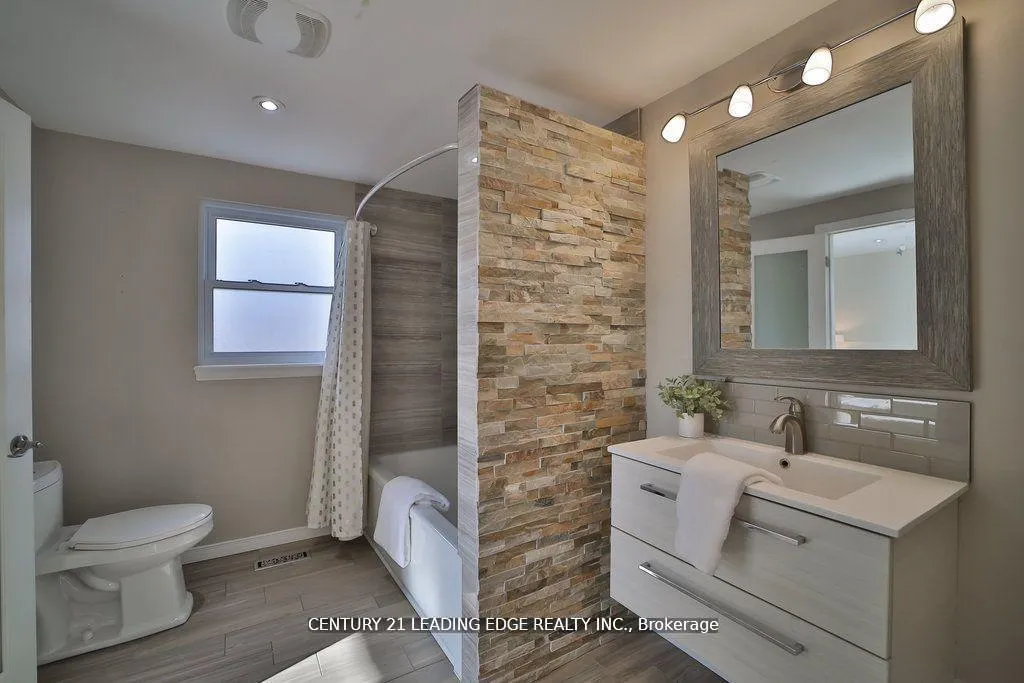 Photo 29 of 3 Crombie Place, Halton Hills, Georgetown — HOMEH