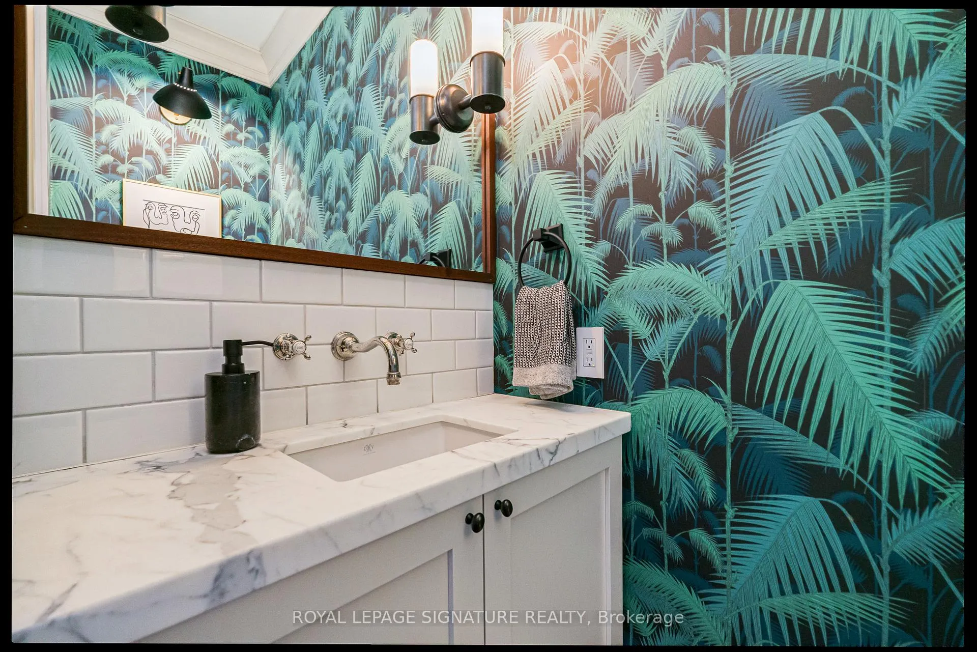 Photo 17 of 61 Mcgee Street, Toronto, South Riverdale — HOMEH