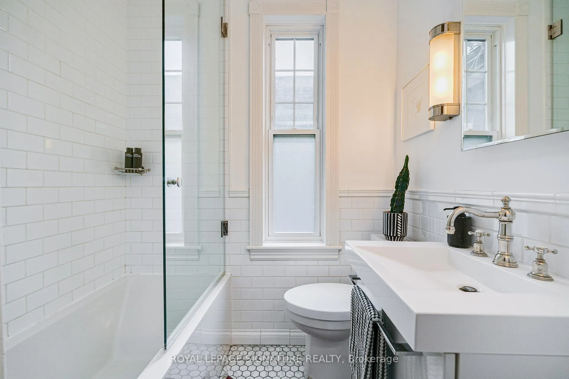 Photo 27 of 61 Mcgee Street, Toronto, South Riverdale — HOMEH