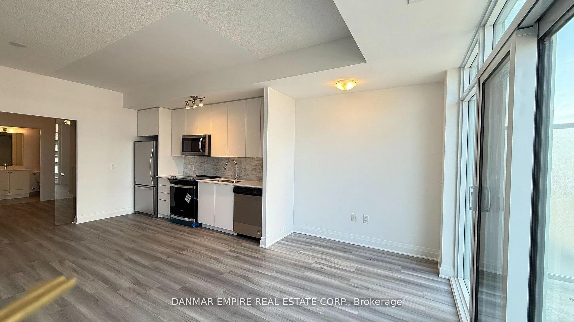 Photo 3 of Unit 607, 3220 Sheppard Avenue E, Scarborough, Tam O'Shanter-Sullivan — HOMEH