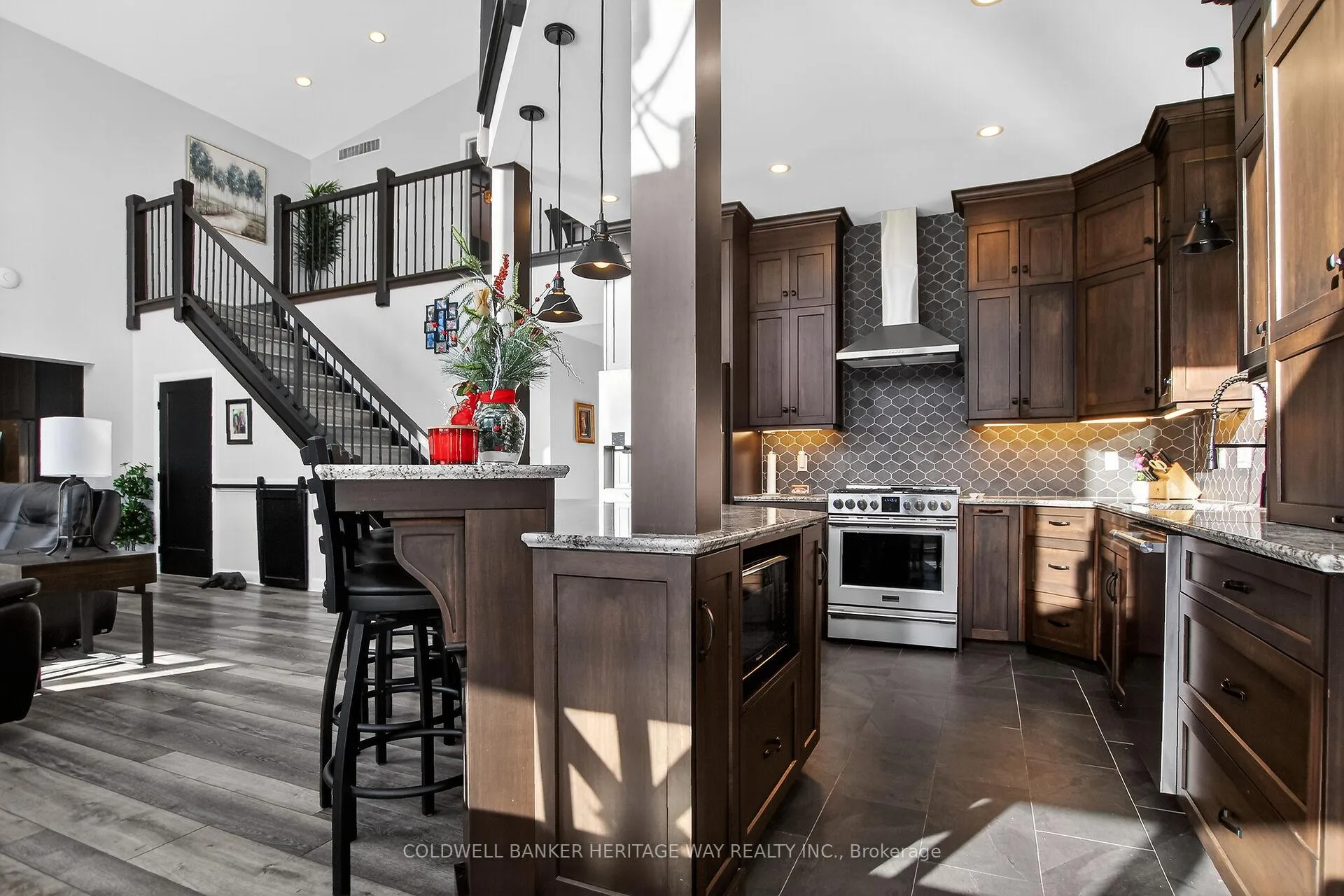 Photo 25 of 999 Ennis Road, Tay Valley, Bathurst/Burgess & Sherbrooke (Bathurst) Twp — HOMEH