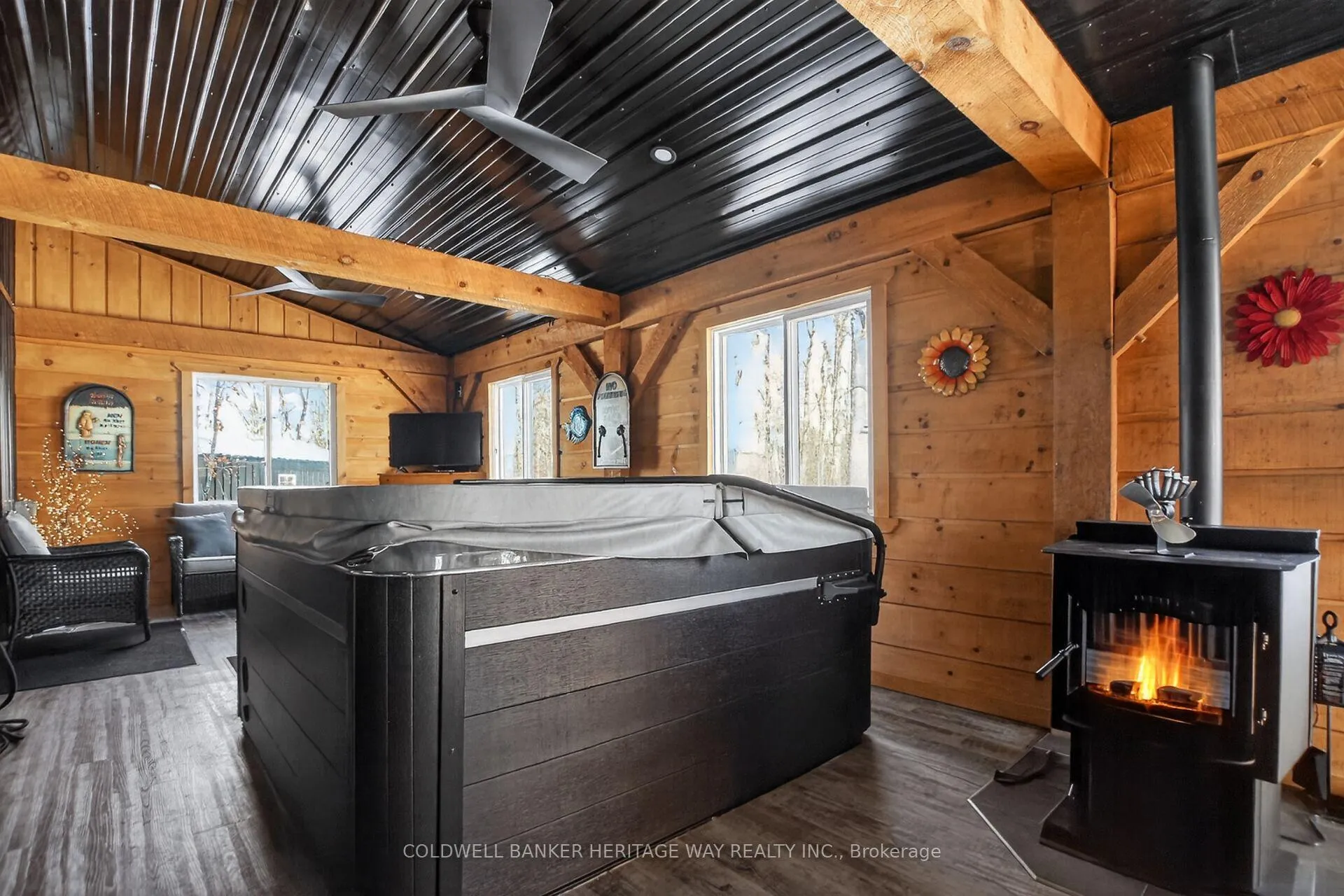 Photo 36 of 999 Ennis Road, Tay Valley, Bathurst/Burgess & Sherbrooke (Bathurst) Twp — HOMEH
