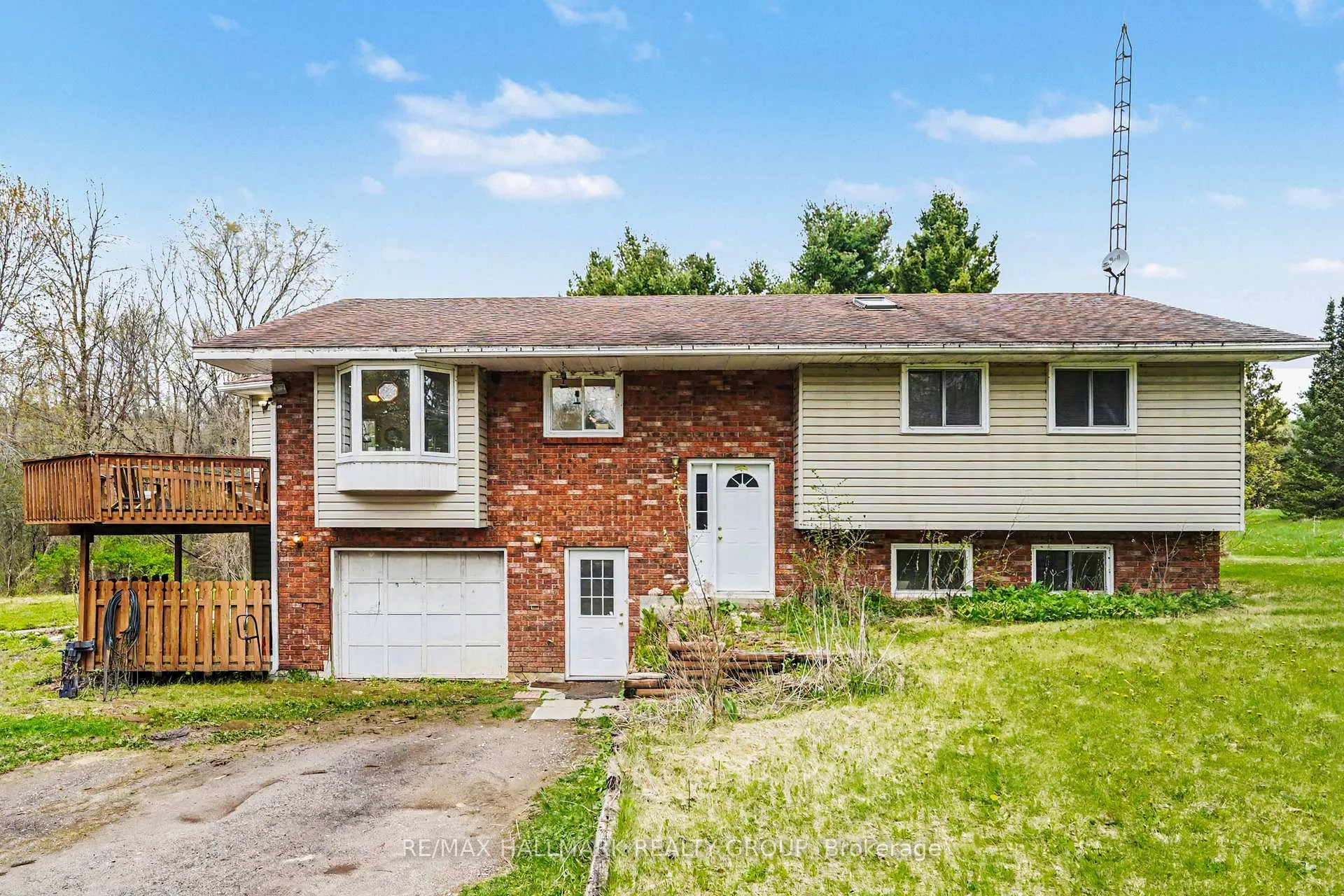 Photo 1 of 358 Norris Road, Tay Valley, Bathurst/Burgess & Sherbrooke (Bathurst) Twp — HOMEH