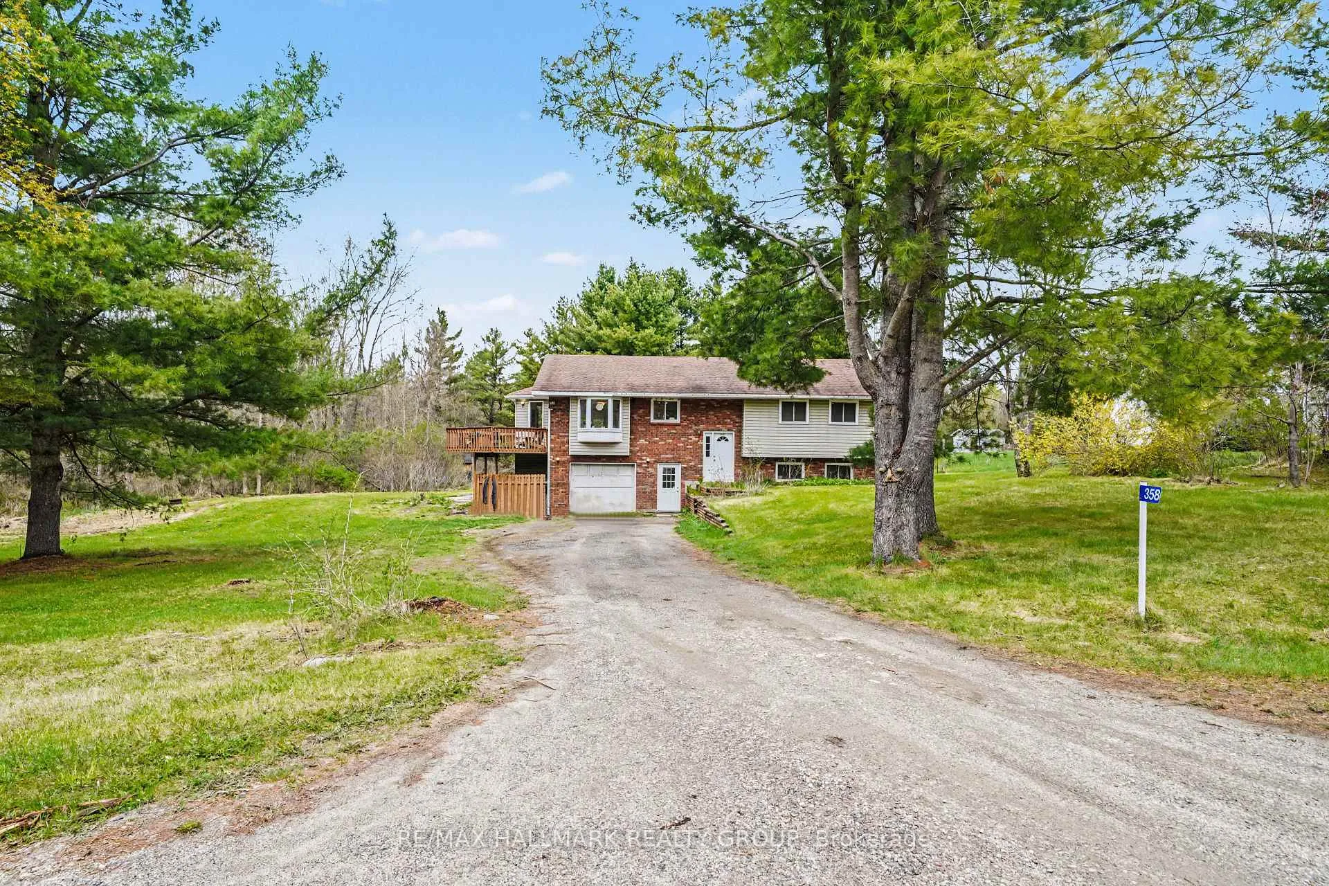 Photo 2 of 358 Norris Road, Tay Valley, Bathurst/Burgess & Sherbrooke (Bathurst) Twp — HOMEH