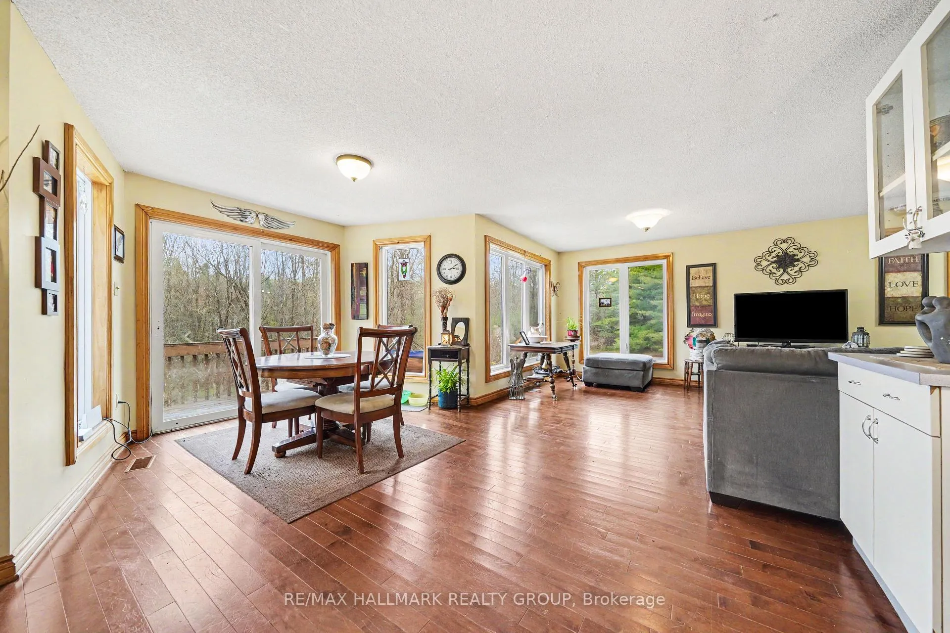 Photo 11 of 358 Norris Road, Tay Valley, Bathurst/Burgess & Sherbrooke (Bathurst) Twp — HOMEH