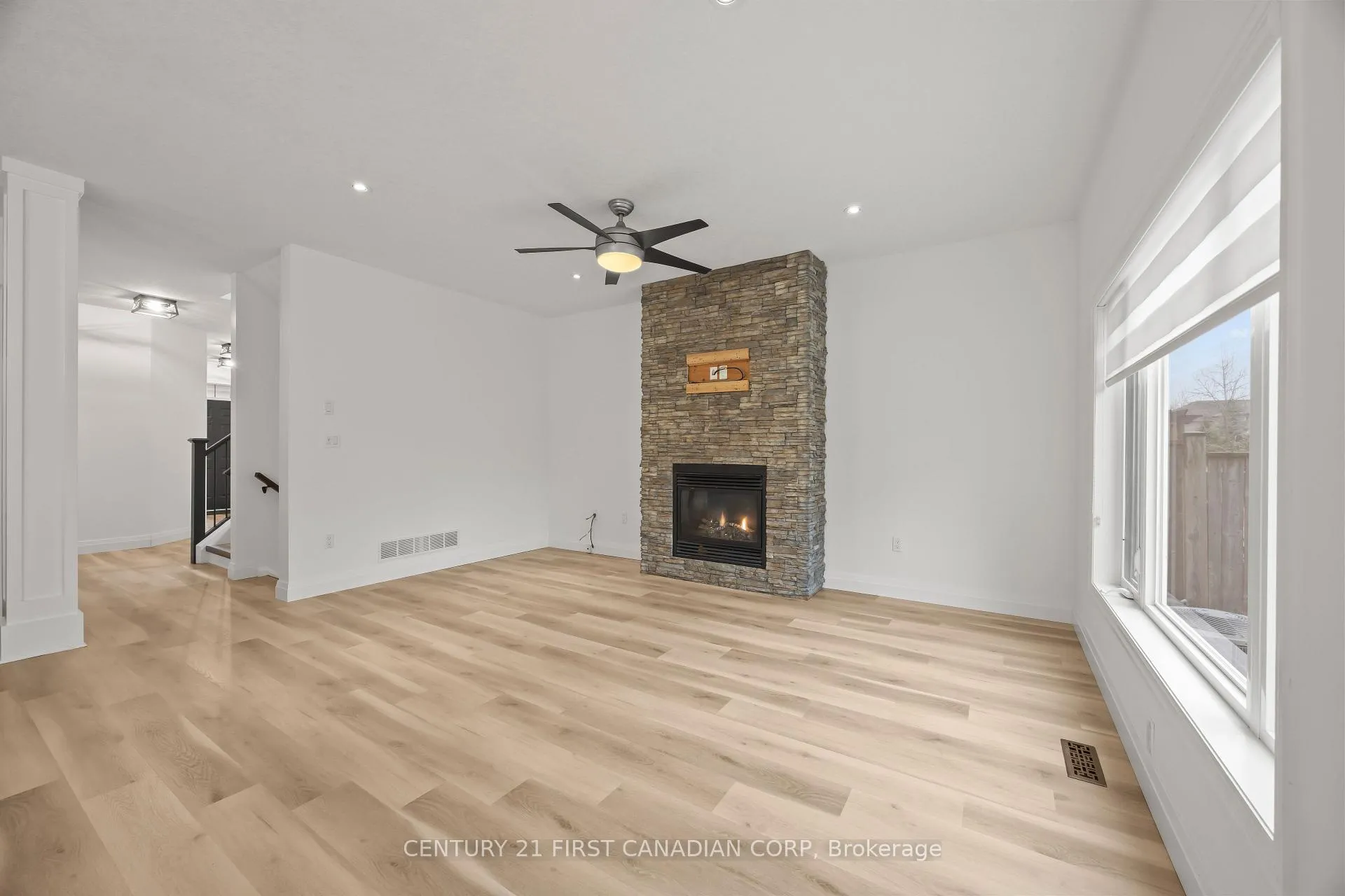 Photo 7 of 3079 Pomeroy Lane, London, South V — HOMEH