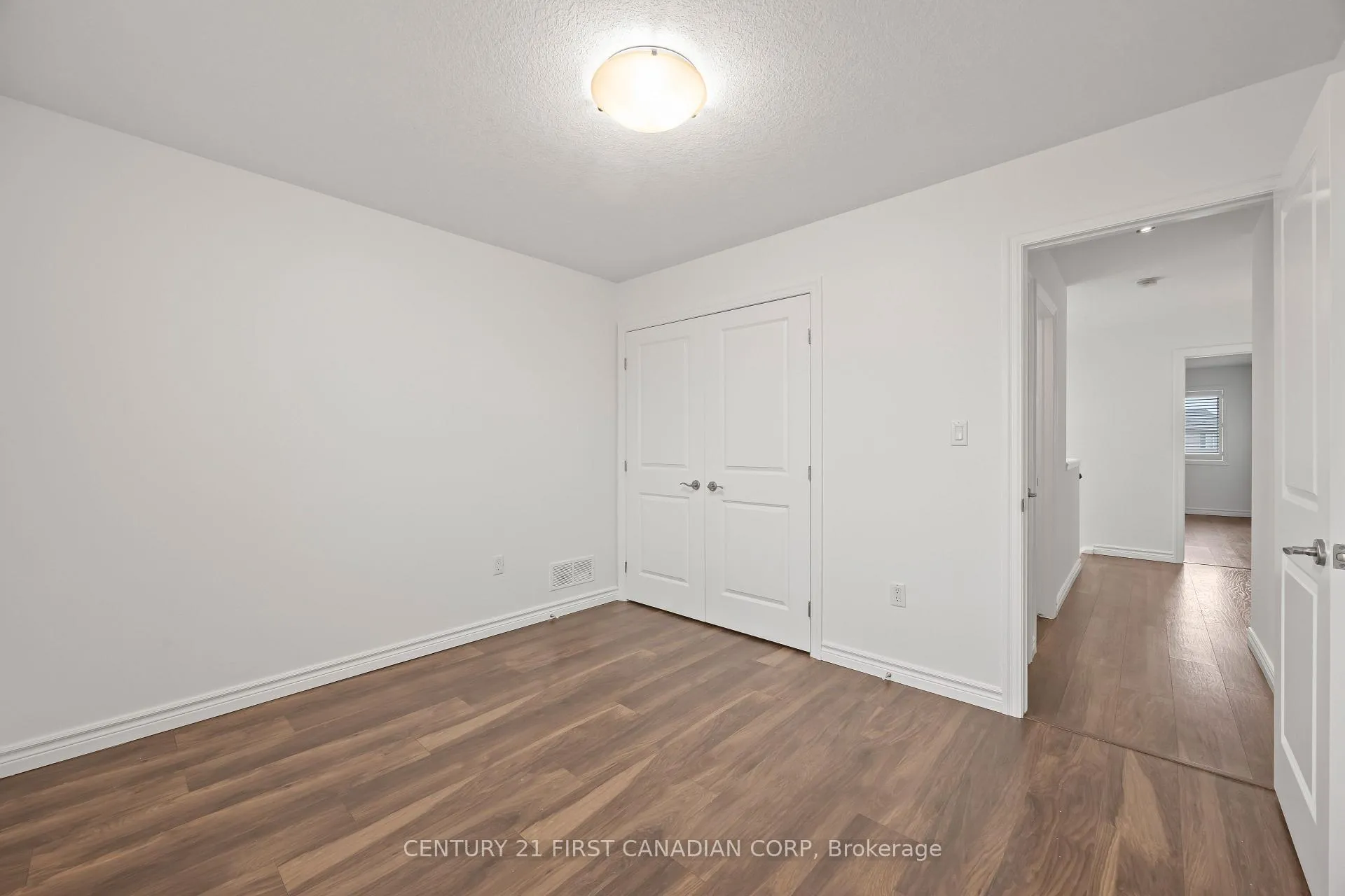 Photo 26 of 3079 Pomeroy Lane, London, South V — HOMEH