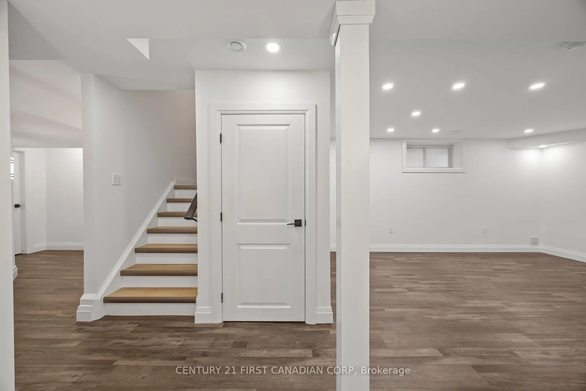 Photo 28 of 3079 Pomeroy Lane, London, South V — HOMEH