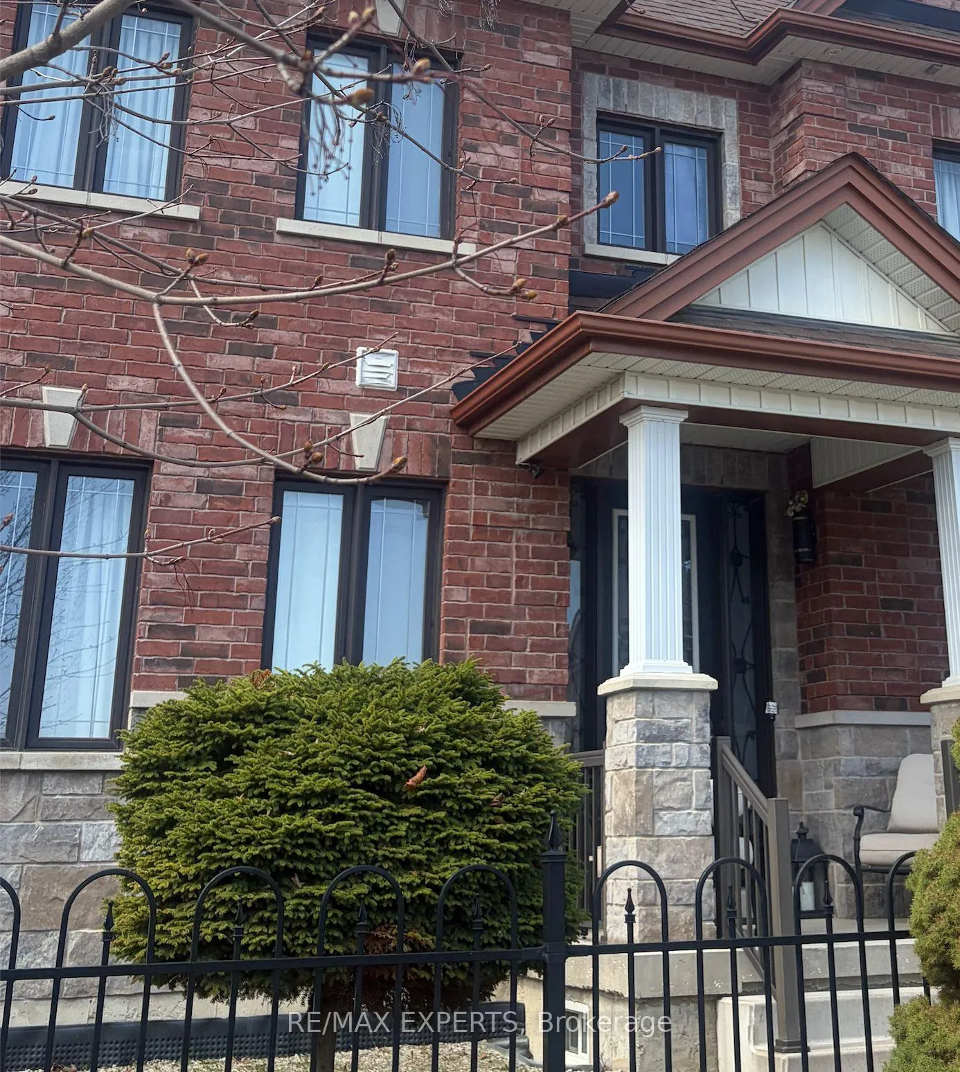 Photo 8 of 39 Morrison Avenue, New Tecumseth, Alliston — HOMEH
