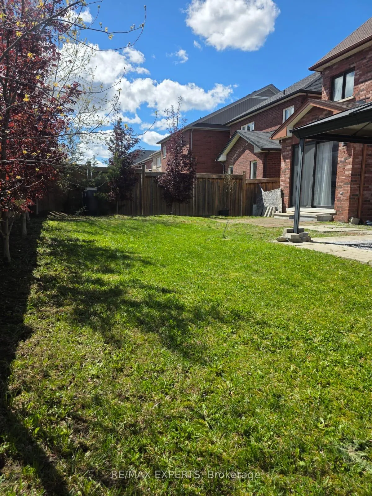 Photo 11 of 39 Morrison Avenue, New Tecumseth, Alliston — HOMEH