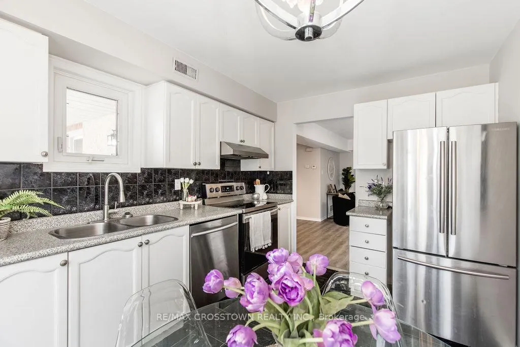 Photo 23 of Unit 8, 119 D'Ambrosio Drive, Barrie, Painswick North — HOMEH